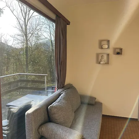 Parque de vacaciones Mooie In De Prachtige Hastiere-par-dela