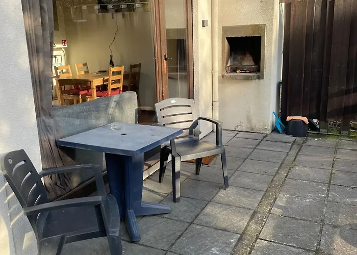 Mooie In De Prachtige Hastiere-par-dela